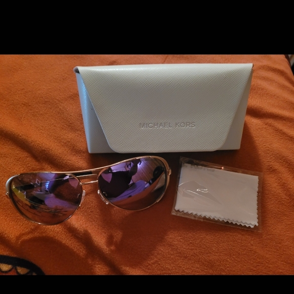 Michael Kors Purple Aviator Accessories - Picture 1 of 1